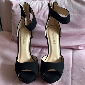 Dream Pairs Elegant Black Peep-Toe Heels